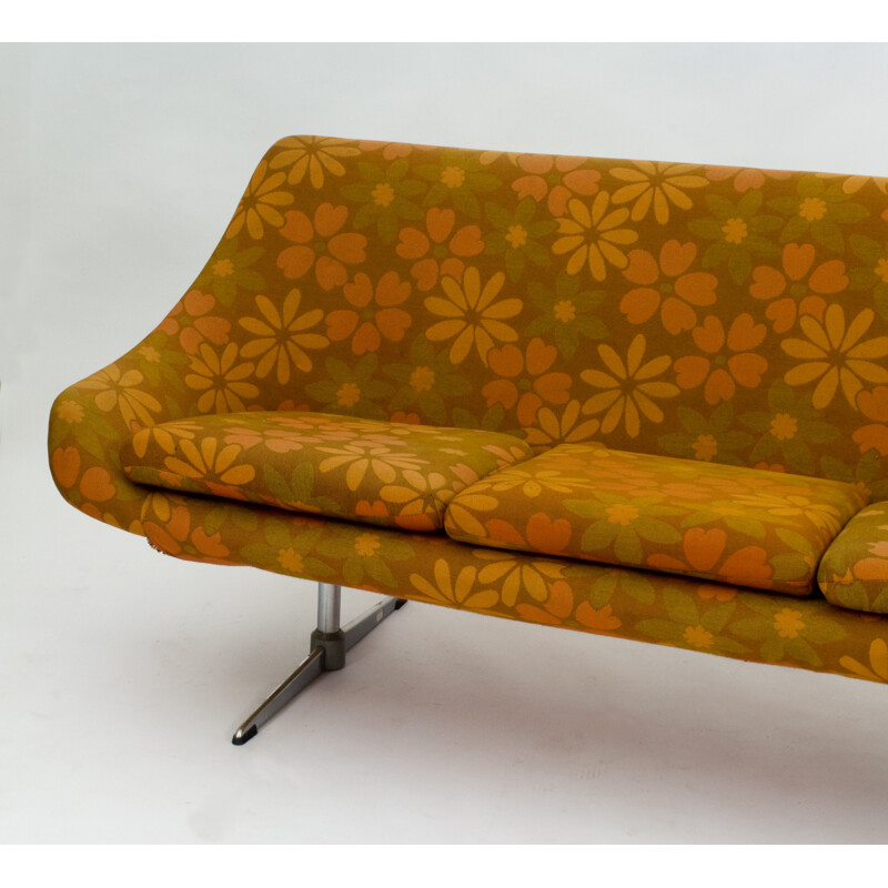 Canapé 3 places vintage avec tissu motifs fleurs - 1970