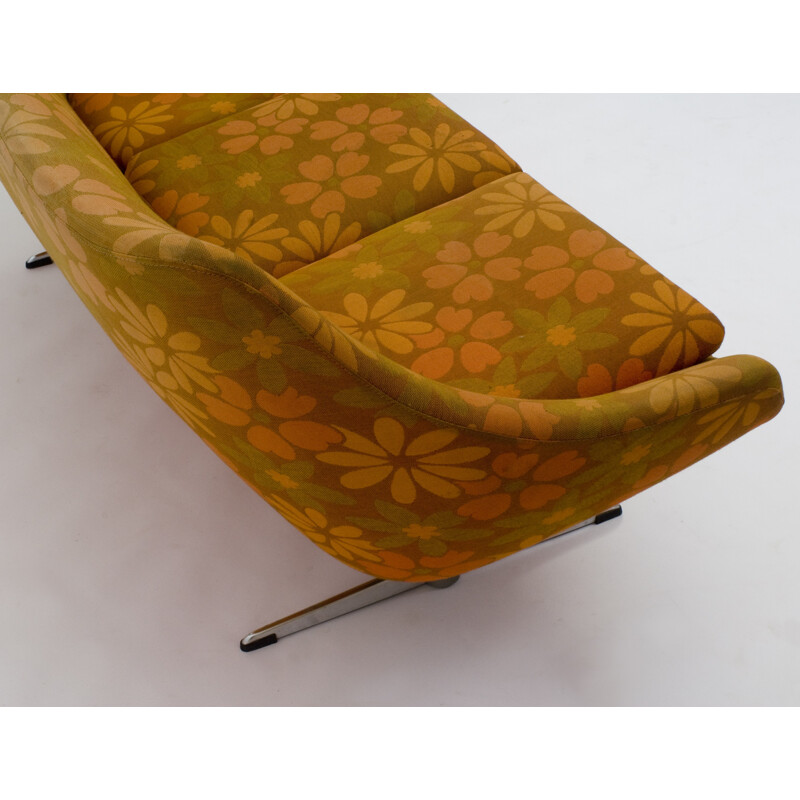 3-seater sofa with flower fabric - 1970s