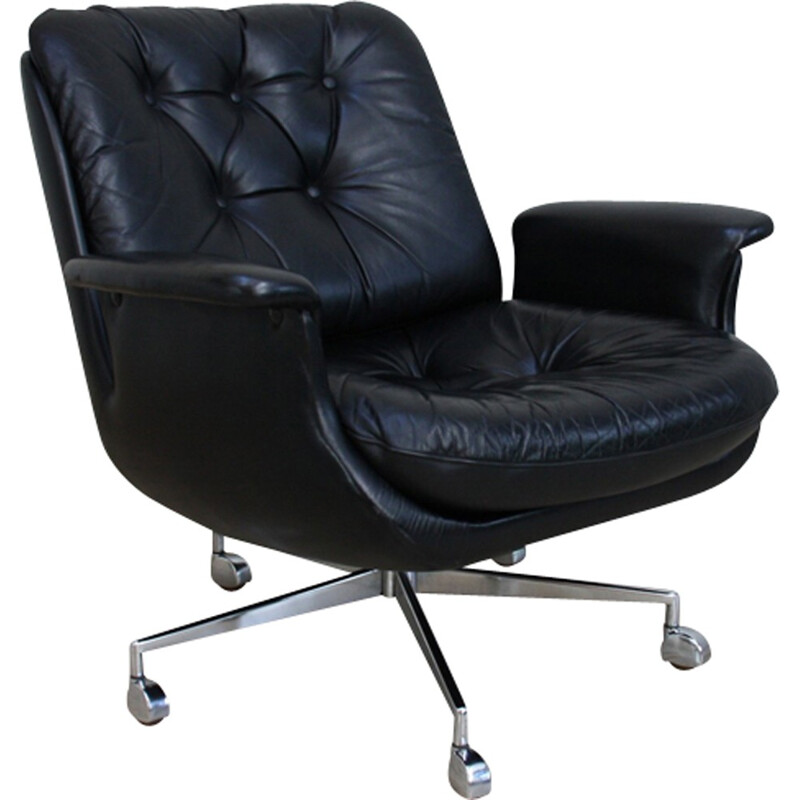 Vintage armchair in black leather and chroom plated steel with wheels - 1960s