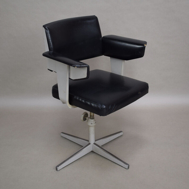 Fauteuil de bureau "Resort" vintage par Friso Kramer pour Ahrend De Cirkel - 1960