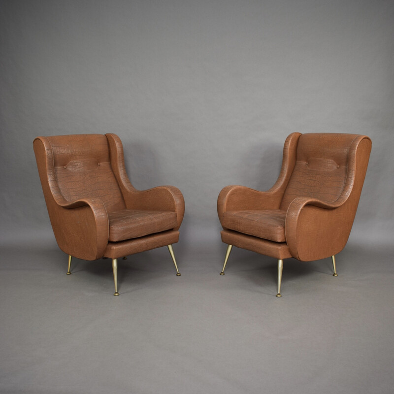 Paire de fauteuils lounge vintage en similicuir par Aldo Morbelli, Italie 1950