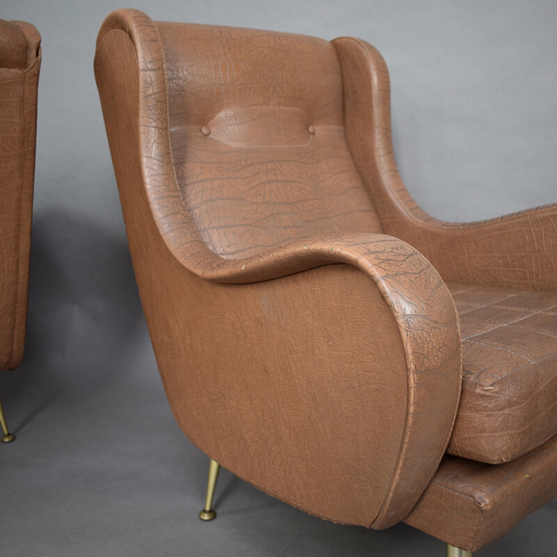 Paire de fauteuils lounge vintage en similicuir par Aldo Morbelli, Italie 1950