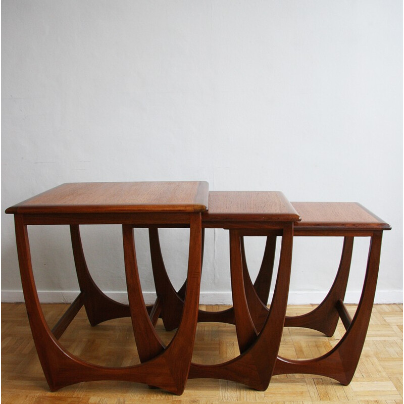 Set of 3 Nesting Tables G-Plan in teak - 1960s