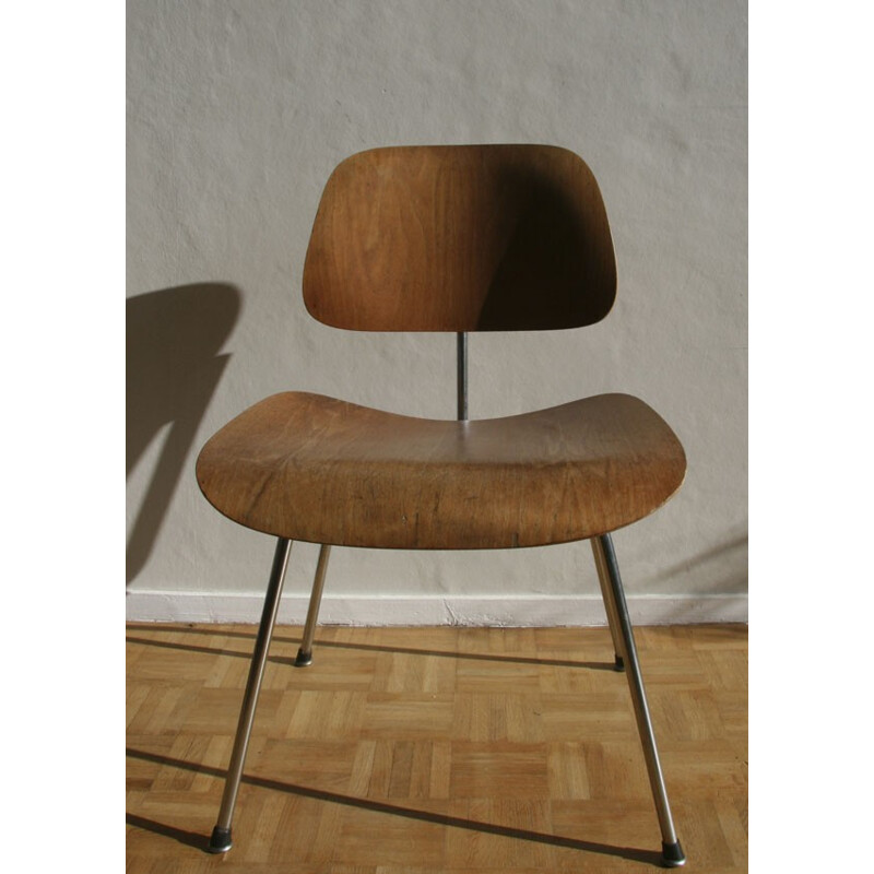 DCM chair by Charles and Ray Eames for Herman Miller - 1950s