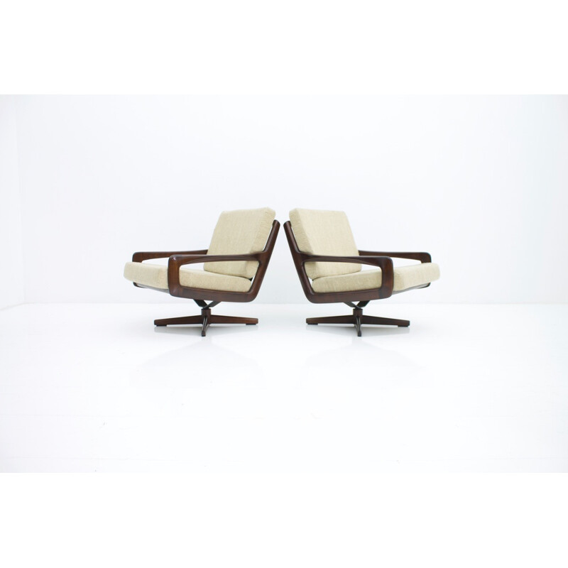 Suite de 2 Fauteuils Pivotants en acajou par Eugen Schmidt - 1960