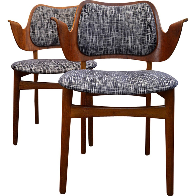 Suite de 3 chaises danoises vintage par Hans Olsen - 1960