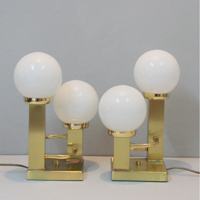 Suite of 2 Vintage table lamps in brass and opaline glass - 1970s