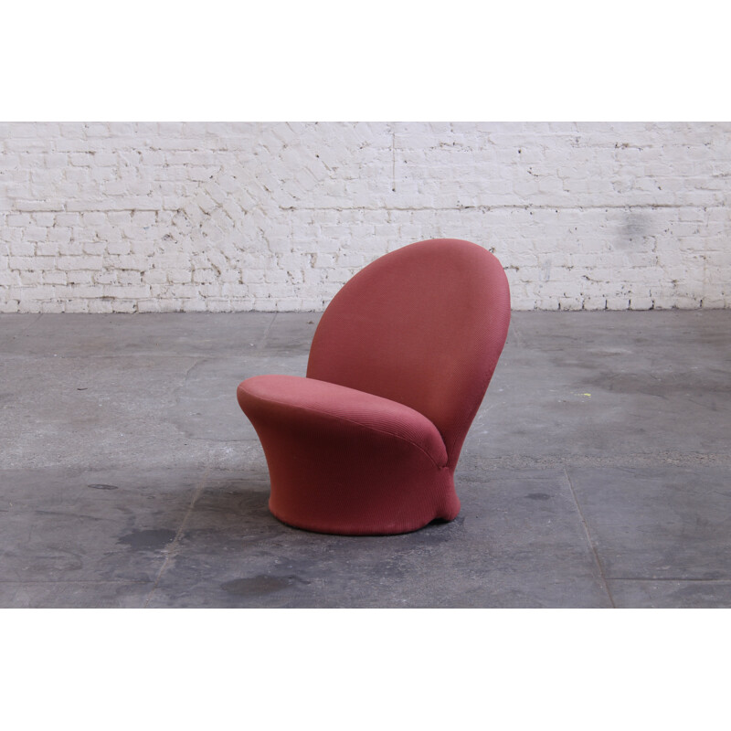 Vintage armchair F572 by Pierre Paulin - 1960s