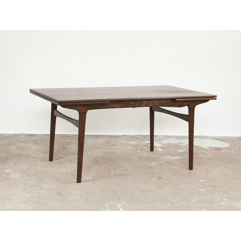 Vintage Dinning table in teak by Johannes Andersen - 1960s