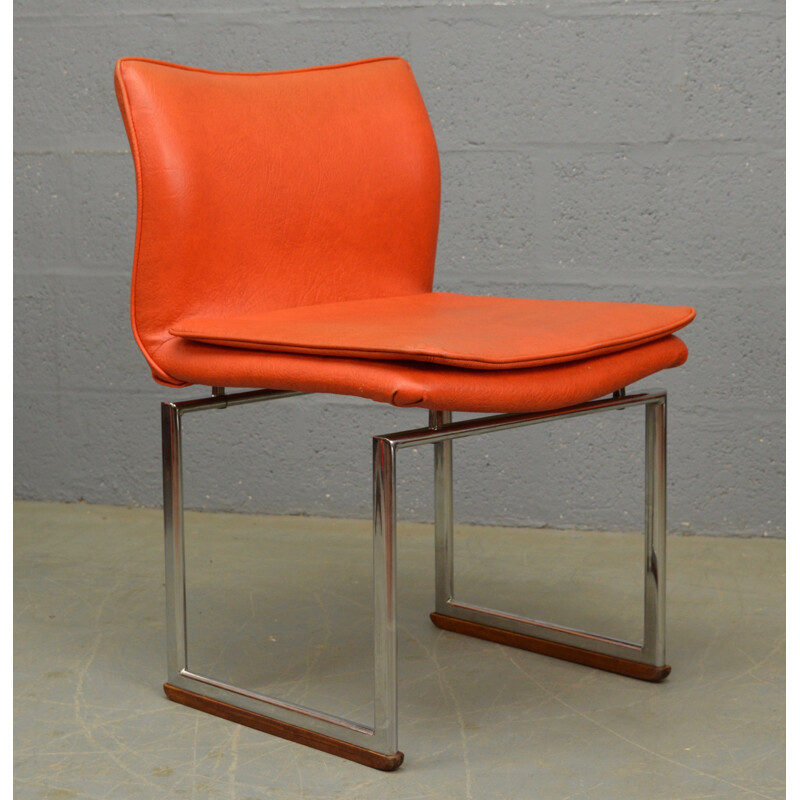 Suite de 4 chaises à repas oranges vintage par Hillary Birkbeck pour Pieff - 1970