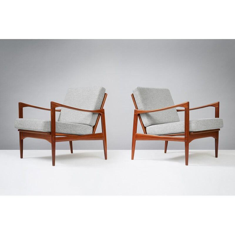 Paire de fauteuils "Candidate" en teck d'Ib Kofod-Larsen - 1960