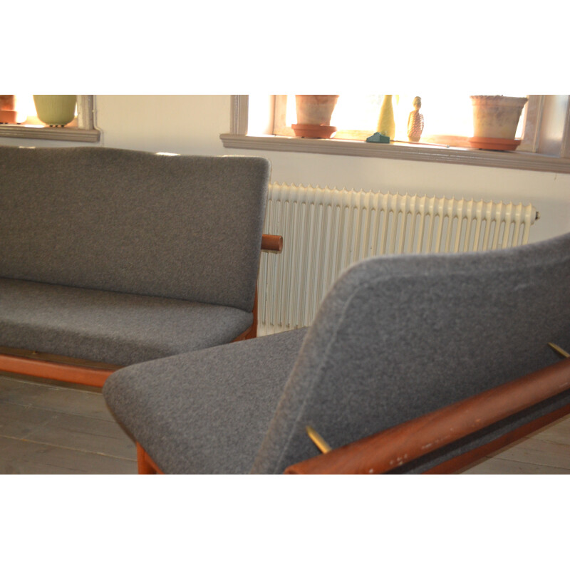 Ein Paar Vintage-Sofas Modell 137 von Finn Juhl für France