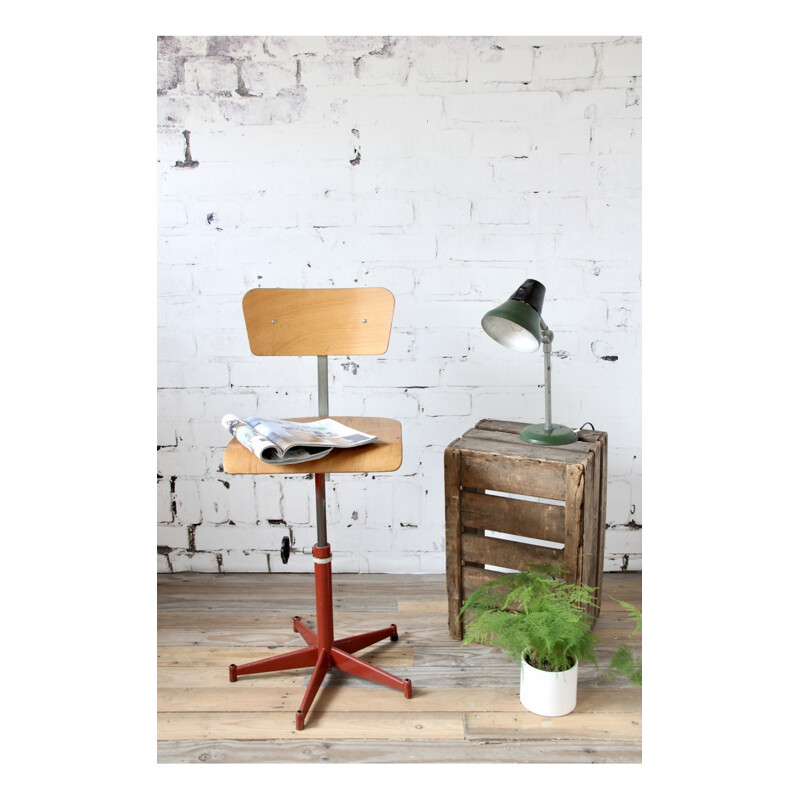 Set of 3 vintage studio chairs with red frame - 1960s