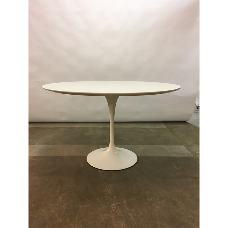 Vintage Tulip dining table by Eero Saarinen for Knoll - 1950s