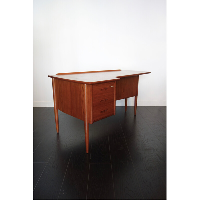 Vintage desk in teak by Peter Lovig Nielsen - 1960s