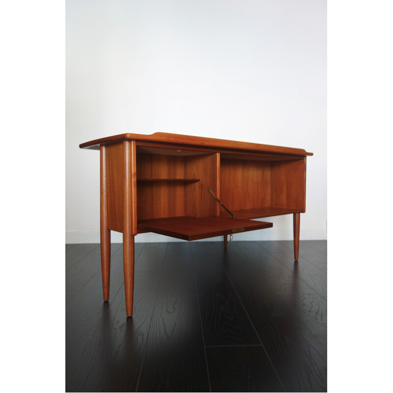 Vintage desk in teak by Peter Lovig Nielsen - 1960s