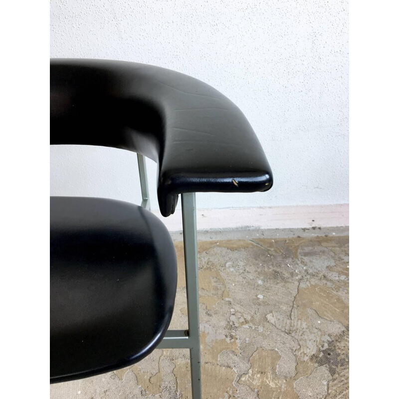 Paire de fauteuils vintage "Gamma" en metal gris et cuir noir de Rudolf Wolf, 1960