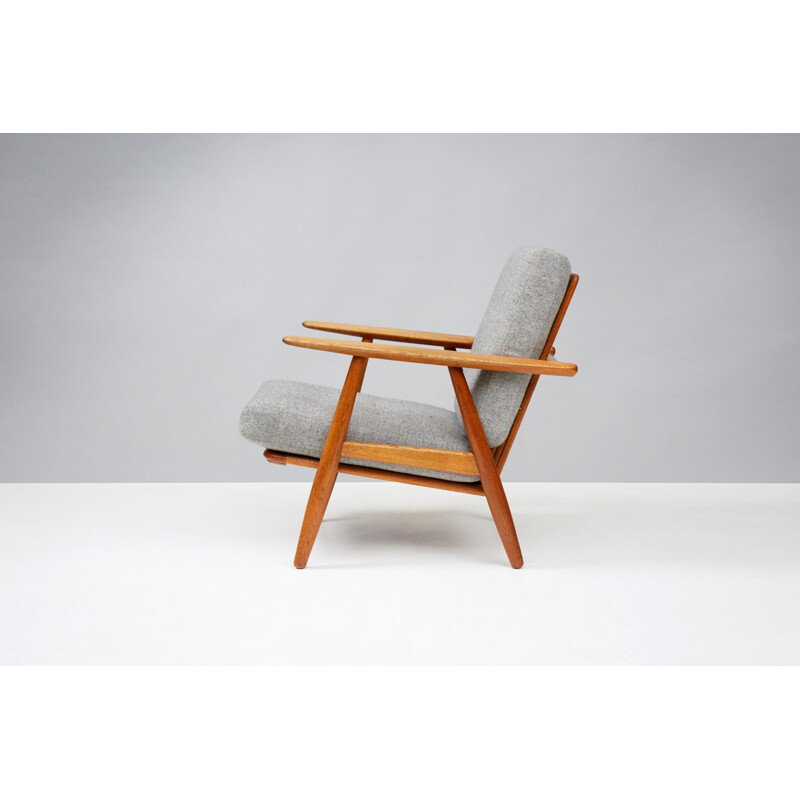 Set of 2 vintage GE-240 armchairs in oak by Hans Wegner - 1950s