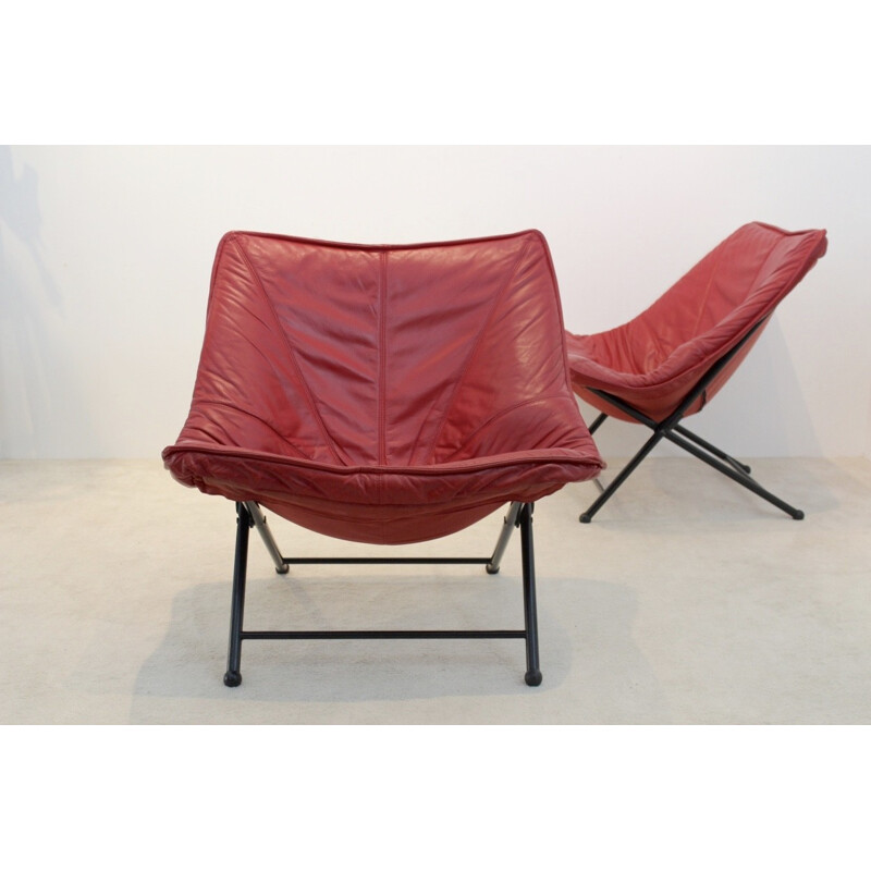 Vintage set of 2 easy chair in red leather by Teun Van Zanten for Molinari - 1970s