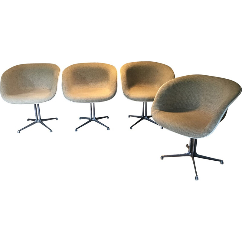 Set of 4 vintage armchairs in beige fabric by Eames - 1960s