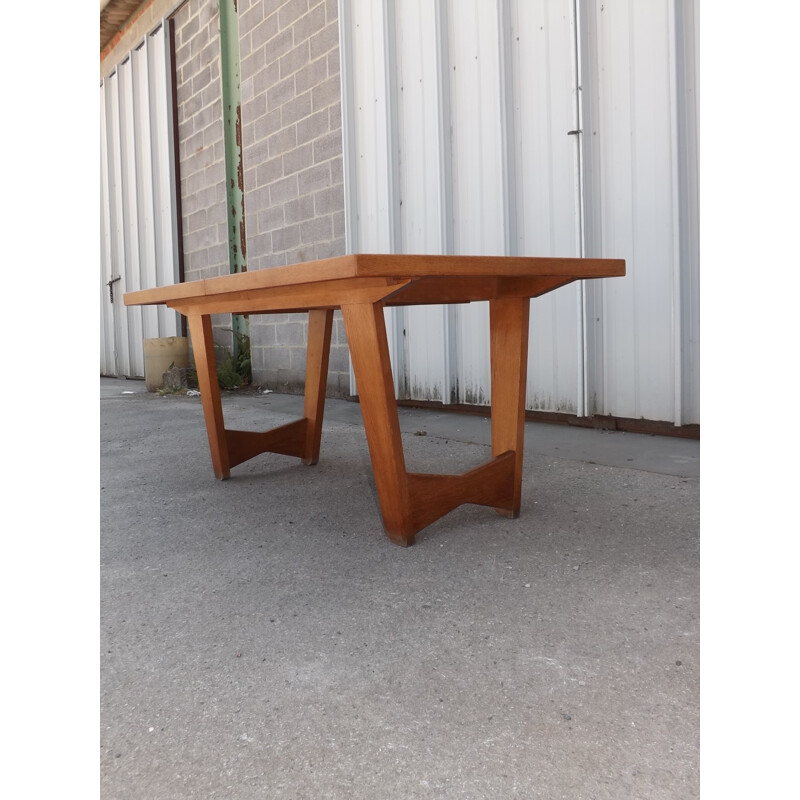 Table de repas en chêne de Guillerme et Chambron pour Votre Maison - 1950