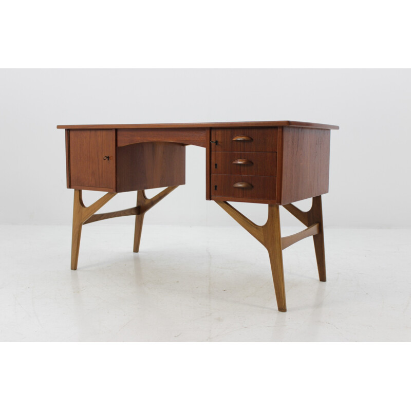 Vintage Danish desk in teak with 3 drawers - 1960s