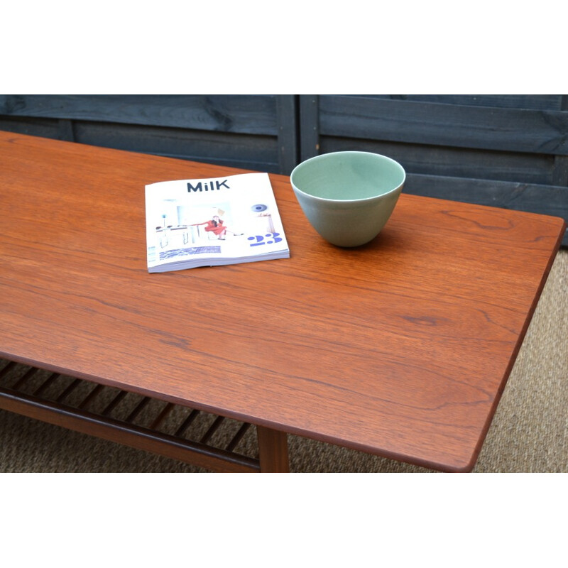 Vintage Coffee table in teak by Ib Kofod Larsen - 1960s