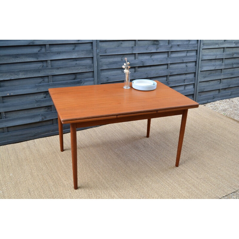 Danish dining room table with extensions - 1960s