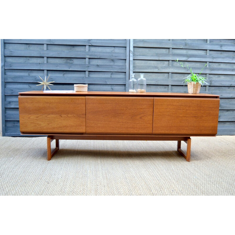 Vintage minimalist sideboard for White & Newton - 1960s