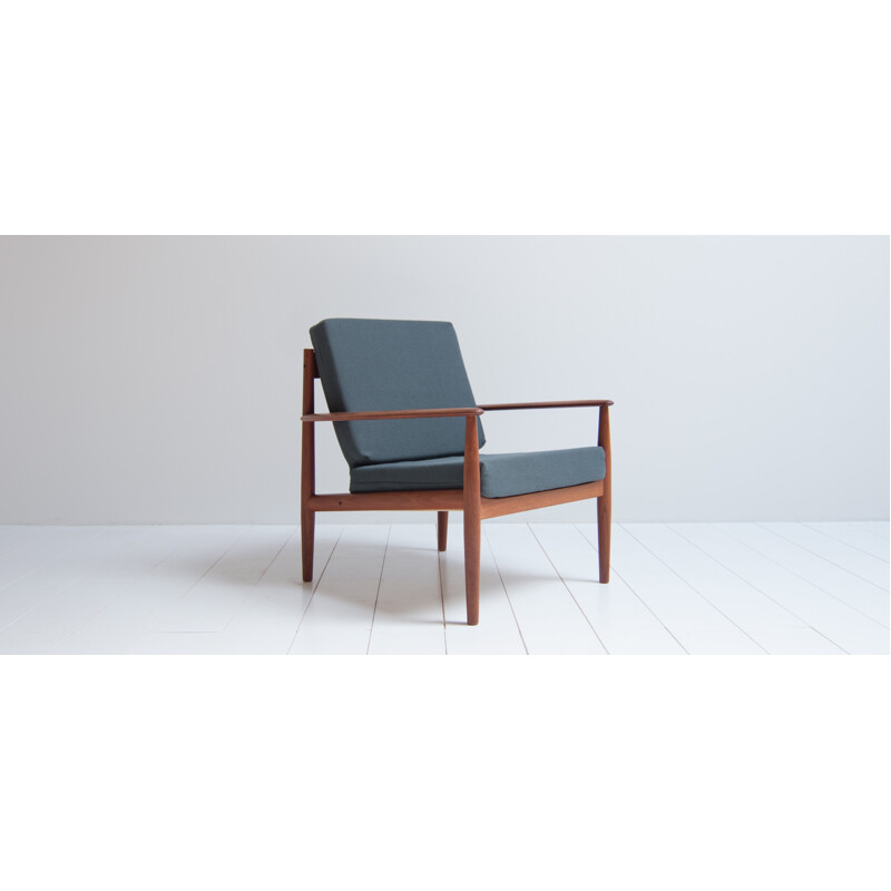 Vintage Model 118 armchair by Grete Jalk - 1960s