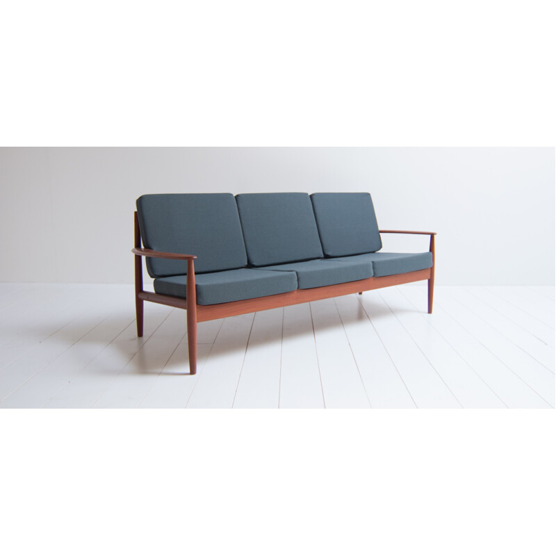 Vintage blue 3-seater sofa by Grete Jalk - 1960s