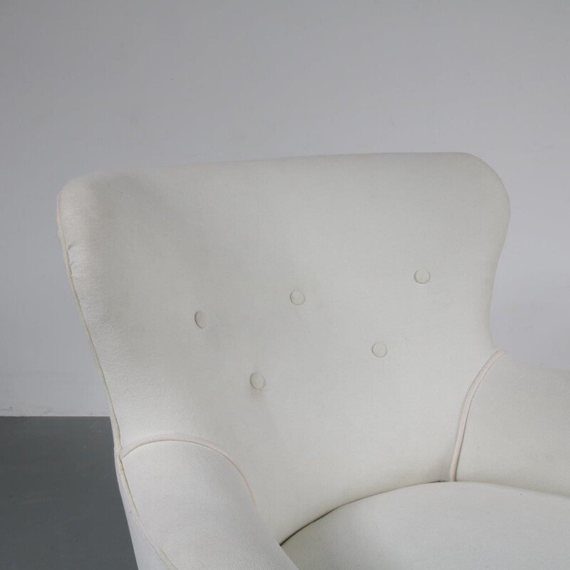 Vintage lounge chair in white velvet by Theo Ruth - 1950s