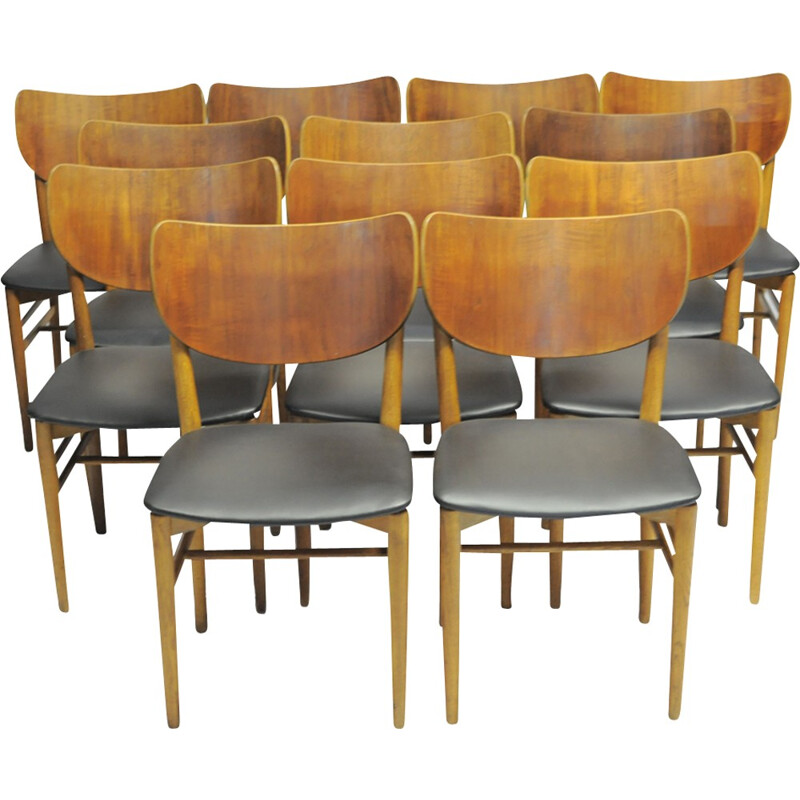 Suite de 12 chaises à repas en teck par Niels Koppel - 1950