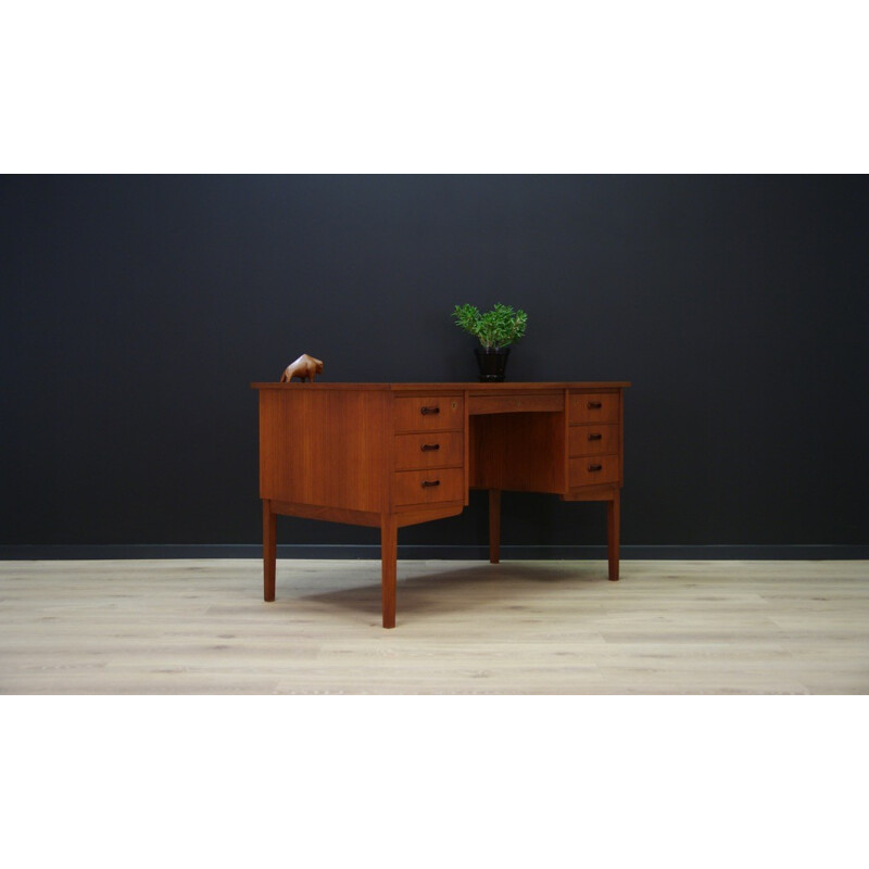 Vintage Danish design writing desk in teak - 1960s