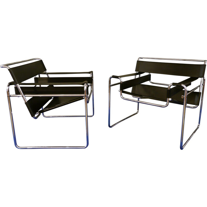 Pair of Wassily chairs in metal and leather, Marcel BREUER - 1970s
