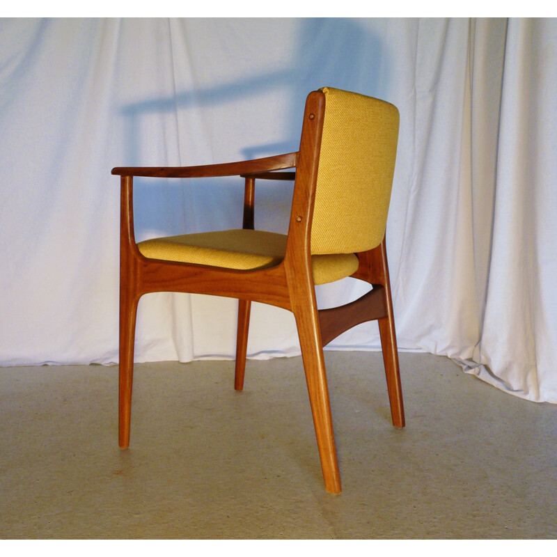 Suite de 2 fauteuils scandinaves en teck et tissu -1960