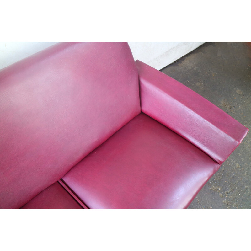 Danish vintage burgundy 2-seater sofa in vinyl - 1960s