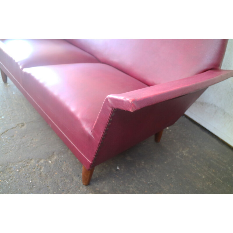 Danish vintage burgundy 2-seater sofa in vinyl - 1960s