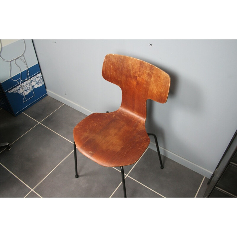 Chaise "marteau" n1 par Arne Jacobsen pour Fritz Hansen - 1969