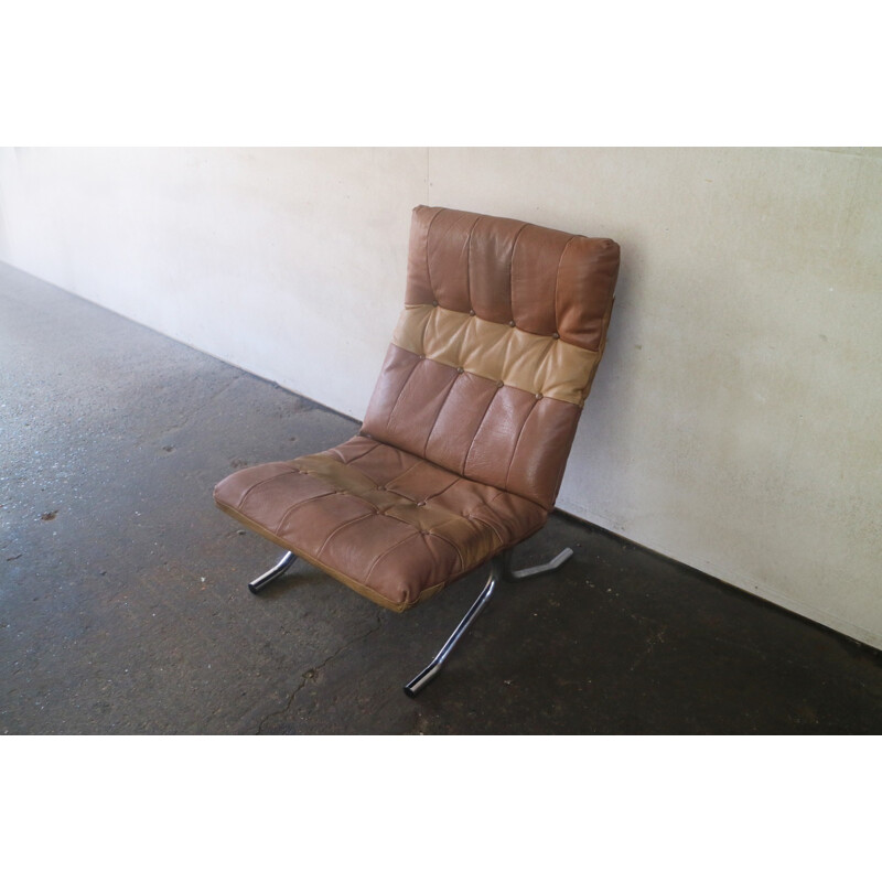 Vintage danish high backed lounge chair - 1970s