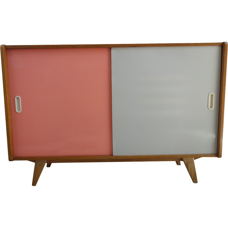 Vintage "U452" sideboard in pink prey by Jiroutek - 1960s