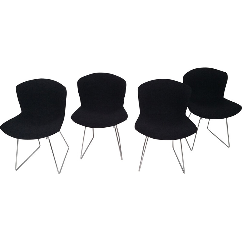 Suite de 4 chaises "Wire" par Harry Bertoia pour Knoll International - 1980