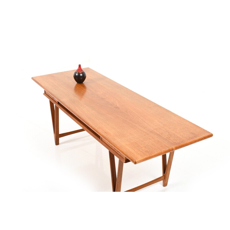 Vintage Danish side table in teak by E. W. Bach for Toften Møbelfabrik - 1960s