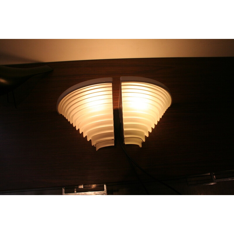 Vintage "Egisto" wall lamp by Angelo Mangtiarotti for Artemide - 1980s