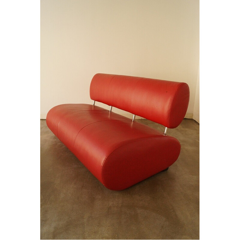Canapé à 3 places Vintage rouge en skai et métal - 1990