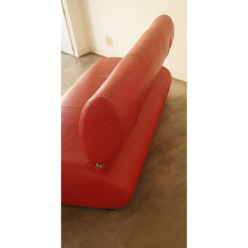 Canapé à 3 places Vintage rouge en skai et métal - 1990