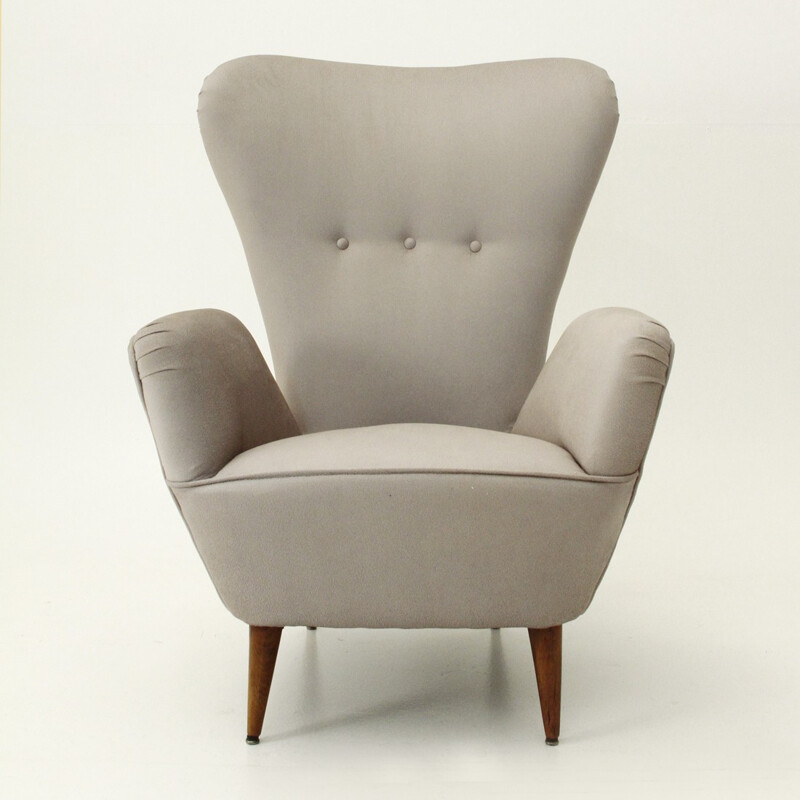 Fauteuil vintage italien à haut dossier avec pattes coniques - 1950