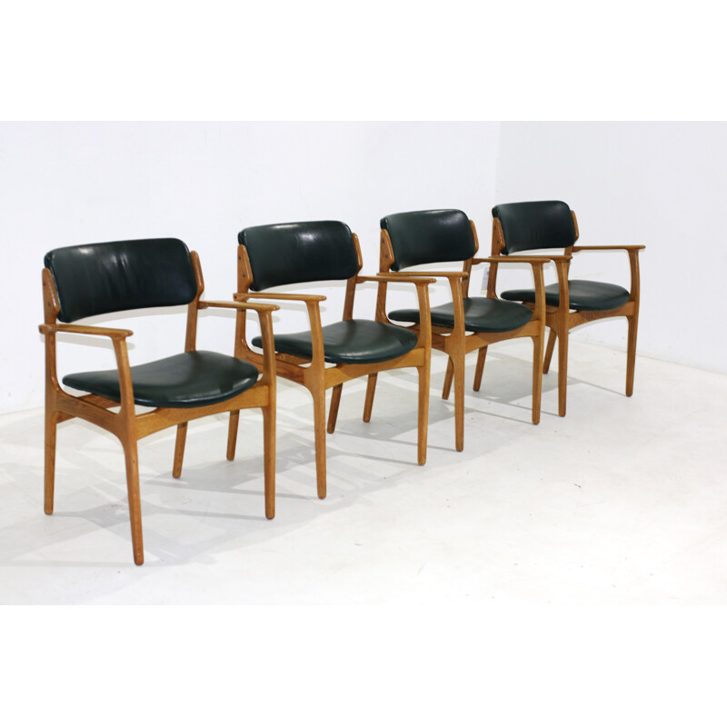 Set of 4 Oak chairs by Erik Buch for O.D. Møbler - 1950s