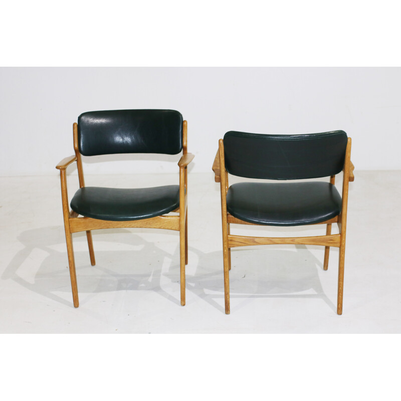 Set of 4 Oak chairs by Erik Buch for O.D. Møbler - 1950s