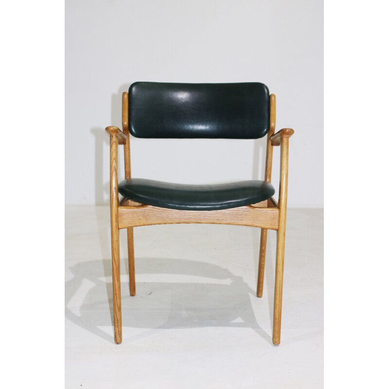 Set of 4 Oak chairs by Erik Buch for O.D. Møbler - 1950s